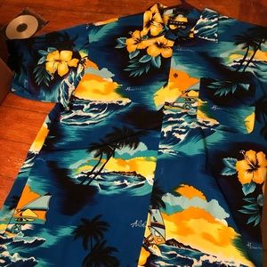 COPY - Hawaiian button down shirt